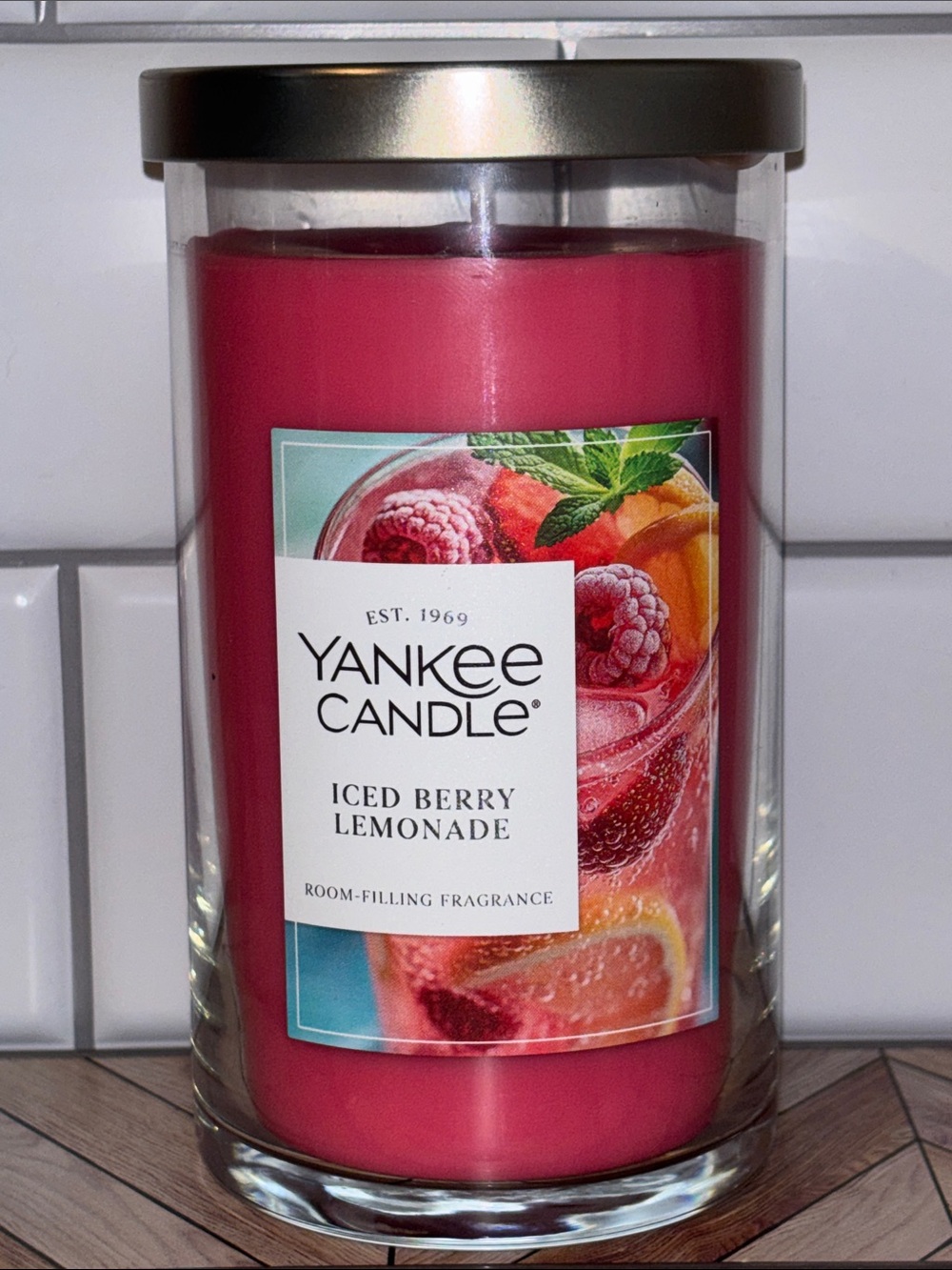 Yankee Candle Coral Pink Iced Berry Lemonade Jar Candle